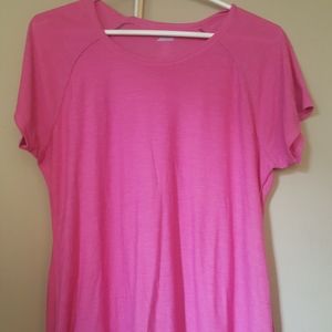 Avia, Fresh pink workout top, shortsleeves.